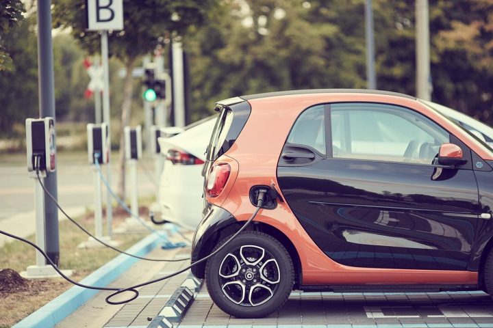 Six habits that keep an EV battery healthy
